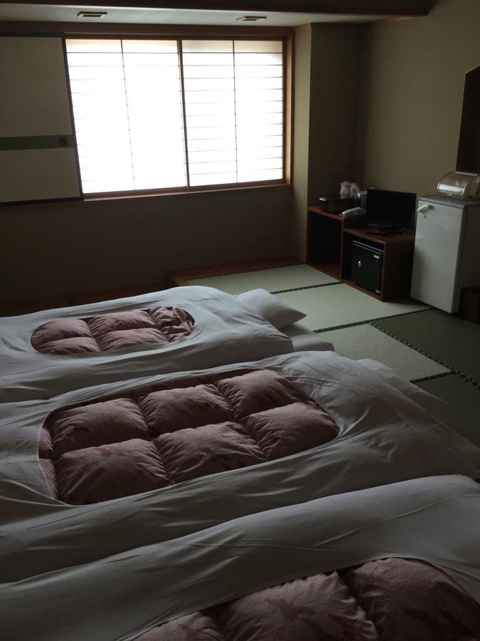 Utsunomiya Inter Resort Hotel & Golf Tsuru Country Club Exteriör bild